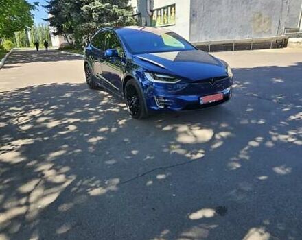 Синий Тесла Модель Х, объемом двигателя 0 л и пробегом 184 тыс. км за 28999 $, фото 6 на Automoto.ua