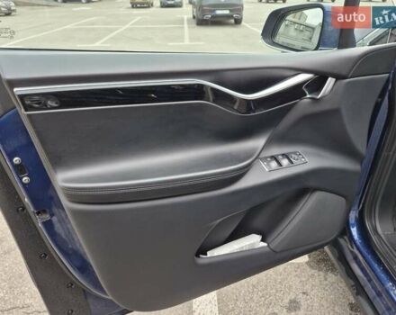 Синий Тесла Модель Х, объемом двигателя 0 л и пробегом 100 тыс. км за 23000 $, фото 5 на Automoto.ua