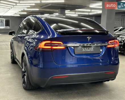 Синий Тесла Модель Х, объемом двигателя 0 л и пробегом 152 тыс. км за 28500 $, фото 5 на Automoto.ua