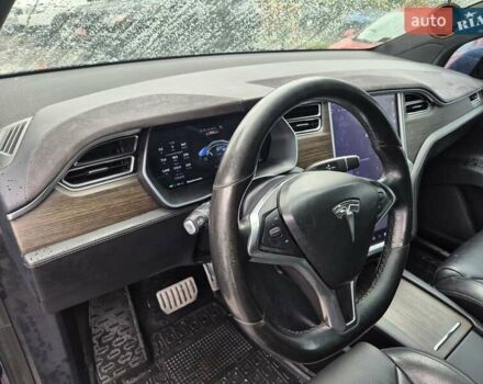 Синій Тесла Модель Х, об'ємом двигуна 0 л та пробігом 179 тис. км за 17900 $, фото 17 на Automoto.ua