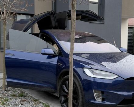 Синий Тесла Модель Х, объемом двигателя 0 л и пробегом 120 тыс. км за 18000 $, фото 2 на Automoto.ua