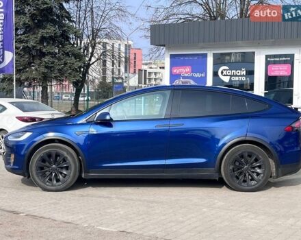 Синий Тесла Модель Х, объемом двигателя 0 л и пробегом 81 тыс. км за 25000 $, фото 7 на Automoto.ua