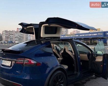 Синий Тесла Модель Х, объемом двигателя 0 л и пробегом 191 тыс. км за 19000 $, фото 15 на Automoto.ua