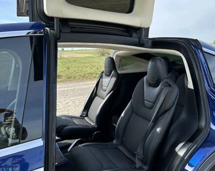 Синій Тесла Модель Х, об'ємом двигуна 0 л та пробігом 143 тис. км за 19500 $, фото 16 на Automoto.ua