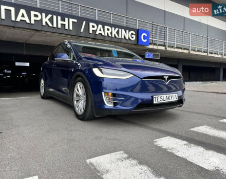 Синий Тесла Модель Х, объемом двигателя 0 л и пробегом 114 тыс. км за 26500 $, фото 8 на Automoto.ua