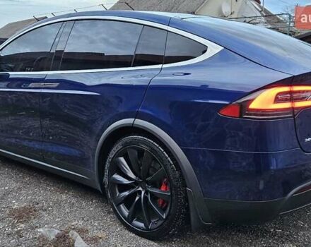 Синий Тесла Модель Х, объемом двигателя 0 л и пробегом 99 тыс. км за 27500 $, фото 19 на Automoto.ua