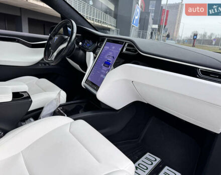 Синий Тесла Модель Х, объемом двигателя 0 л и пробегом 114 тыс. км за 26500 $, фото 1 на Automoto.ua