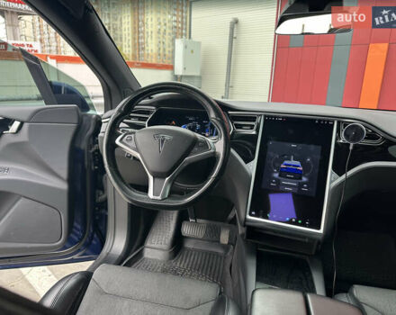 Синій Тесла Модель Х, об'ємом двигуна 0 л та пробігом 145 тис. км за 25900 $, фото 8 на Automoto.ua