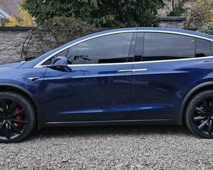 Синий Тесла Модель Х, объемом двигателя 0 л и пробегом 99 тыс. км за 27500 $, фото 4 на Automoto.ua