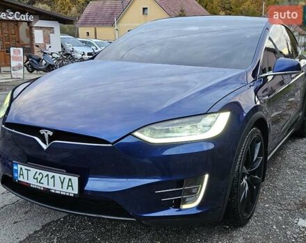 Синий Тесла Модель Х, объемом двигателя 0 л и пробегом 99 тыс. км за 27500 $, фото 21 на Automoto.ua