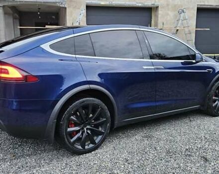 Синий Тесла Модель Х, объемом двигателя 0 л и пробегом 99 тыс. км за 27500 $, фото 18 на Automoto.ua