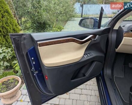 Синій Тесла Модель Х, об'ємом двигуна 0 л та пробігом 88 тис. км за 20500 $, фото 10 на Automoto.ua