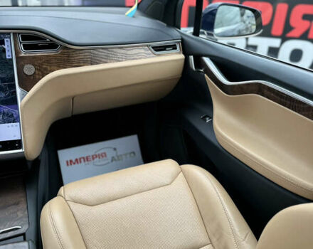 Синий Тесла Модель Х, объемом двигателя 0 л и пробегом 84 тыс. км за 31000 $, фото 14 на Automoto.ua
