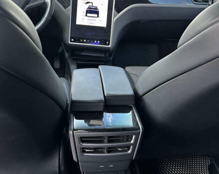 Синий Тесла Модель Х, объемом двигателя 0 л и пробегом 103 тыс. км за 32500 $, фото 11 на Automoto.ua