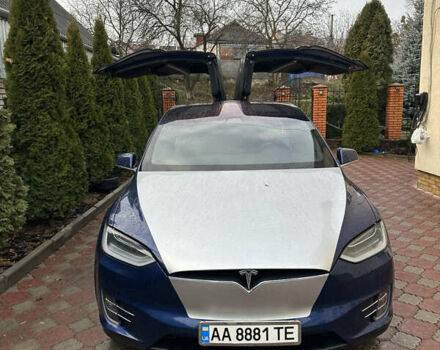 Синий Тесла Модель Х, объемом двигателя 0 л и пробегом 120 тыс. км за 29000 $, фото 2 на Automoto.ua