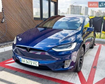 Синий Тесла Модель Х, объемом двигателя 0 л и пробегом 221 тыс. км за 29800 $, фото 3 на Automoto.ua