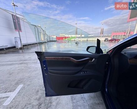 Синий Тесла Модель Х, объемом двигателя 0 л и пробегом 66 тыс. км за 34500 $, фото 56 на Automoto.ua