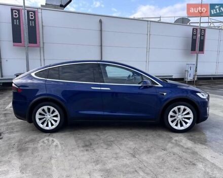 Синий Тесла Модель Х, объемом двигателя 0 л и пробегом 66 тыс. км за 34500 $, фото 8 на Automoto.ua