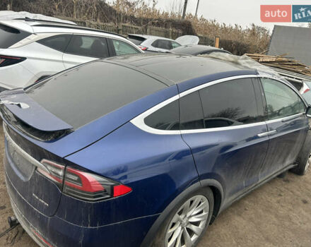 Синій Тесла Модель Х, об'ємом двигуна 0 л та пробігом 125 тис. км за 18300 $, фото 1 на Automoto.ua