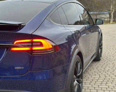 Синій Тесла Модель Х, об'ємом двигуна 0 л та пробігом 72 тис. км за 25500 $, фото 5 на Automoto.ua