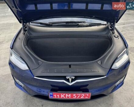 Синий Тесла Модель Х, объемом двигателя 0 л и пробегом 66 тыс. км за 34500 $, фото 11 на Automoto.ua