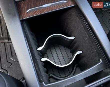 Синий Тесла Модель Х, объемом двигателя 0 л и пробегом 66 тыс. км за 34500 $, фото 44 на Automoto.ua