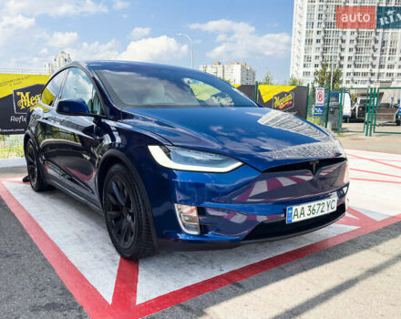 Синий Тесла Модель Х, объемом двигателя 0 л и пробегом 222 тыс. км за 29500 $, фото 1 на Automoto.ua