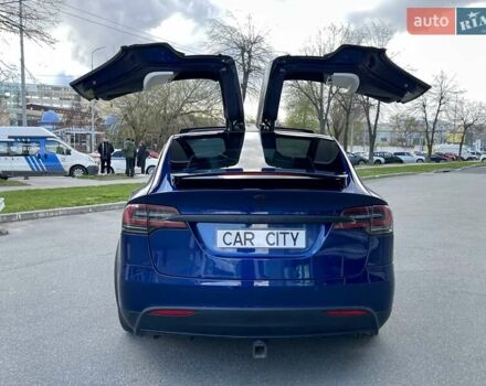 Синий Тесла Модель Х, объемом двигателя 0 л и пробегом 219 тыс. км за 33500 $, фото 8 на Automoto.ua