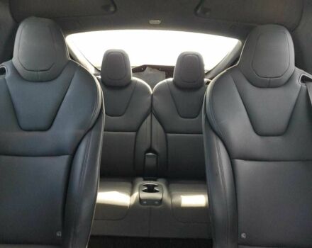 Синий Тесла Модель Х, объемом двигателя 0 л и пробегом 72 тыс. км за 18000 $, фото 9 на Automoto.ua