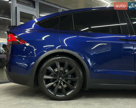 Синий Тесла Модель Х, объемом двигателя 0 л и пробегом 29 тыс. км за 47900 $, фото 17 на Automoto.ua