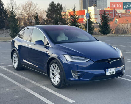 Синий Тесла Модель Х, объемом двигателя 0 л и пробегом 166 тыс. км за 22058 $, фото 1 на Automoto.ua