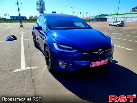 Тесла Модель Х 2016 у Одесі на Automoto.ua Синій Тесла Модель Х, об'ємом двигуна 0.19 л та пробігом 87 тис. км за 22500 $, фото 1 на Automoto.ua