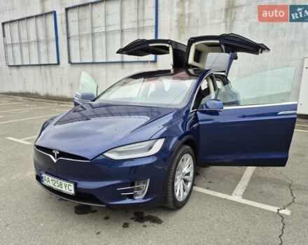 Синій Тесла Модель Х, об'ємом двигуна 0 л та пробігом 100 тис. км за 23000 $, фото 1 на Automoto.ua