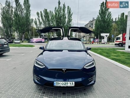 Синий Тесла Модель Х, объемом двигателя 0 л и пробегом 84 тыс. км за 23500 $, фото 1 на Automoto.ua