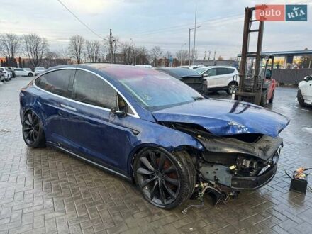 Тесла Модель Х 2017 в Луцке на Automoto.ua Синий Тесла Модель Х, объемом двигателя 0 л и пробегом 172 тыс. км за 9200 $, фото 1 на Automoto.ua