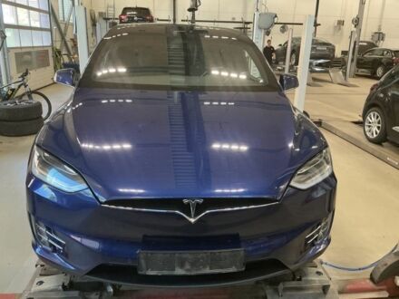 Тесла Модель Х 2018 в Вышгороде на Automoto.ua Синий Тесла Модель Х, объемом двигателя 0 л и пробегом 130 тыс. км за 19800 $, фото 1 на Automoto.ua