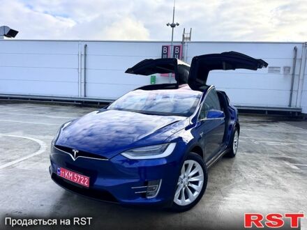 Синий Тесла Модель Х, объемом двигателя 100 л и пробегом 66 тыс. км за 34500 $, фото 1 на Automoto.ua