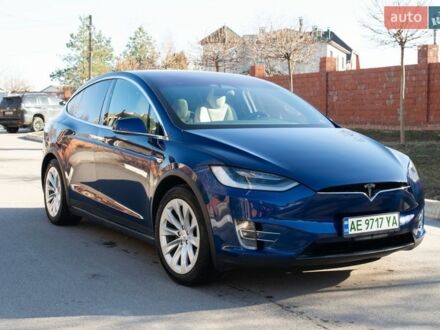 Синий Тесла Модель Х, объемом двигателя 0 л и пробегом 97 тыс. км за 43000 $, фото 1 на Automoto.ua