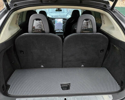 Зелений Тесла Модель Х, об'ємом двигуна 0 л та пробігом 120 тис. км за 30500 $, фото 17 на Automoto.ua