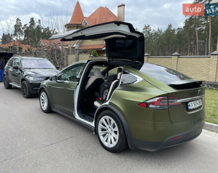 Зелений Тесла Модель Х, об'ємом двигуна 0 л та пробігом 145 тис. км за 49999 $, фото 34 на Automoto.ua