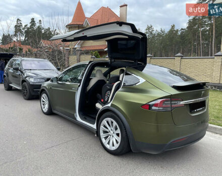 Зелений Тесла Модель Х, об'ємом двигуна 0 л та пробігом 145 тис. км за 49999 $, фото 18 на Automoto.ua
