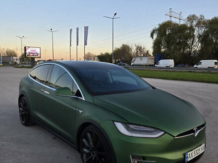 Зеленый Тесла Модель Х, объемом двигателя 0 л и пробегом 120 тыс. км за 30500 $, фото 1 на Automoto.ua