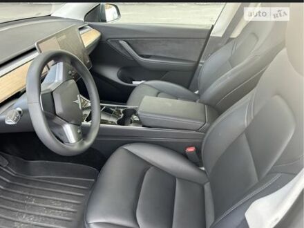 Тесла Родстер 2020 в Калиновке на Automoto.ua Серый Тесла Родстер, объемом двигателя 0 л и пробегом 39 тыс. км за 27000 $, фото 1 на Automoto.ua
