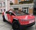 Красный Тесла Cybertruck, объемом двигателя 0 л и пробегом 1 тыс. км за 100000 $, фото 1 на Automoto.ua
