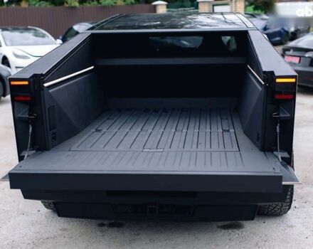 Тесла Cybertruck 2024 в Виннице на Automoto.ua Тесла Cybertruck, объемом двигателя 0 л и пробегом 13 тыс. км за 99000 $, фото 18 на Automoto.ua