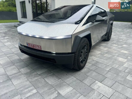 Тесла Cybertruck 2024 в Староконстантинов на Automoto.ua Тесла Cybertruck, объемом двигателя 0 л и пробегом 5 тыс. км за 110000 $, фото 1 на Automoto.ua