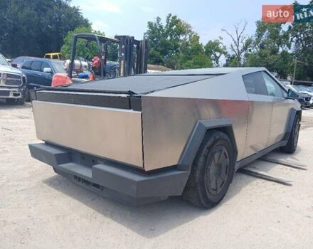 Серый Тесла Cybertruck, объемом двигателя 0 л и пробегом 30 тыс. км за 77777 $, фото 6 на Automoto.ua