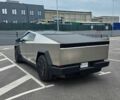 Серый Тесла Cybertruck, объемом двигателя 0 л и пробегом 6 тыс. км за 89500 $, фото 10 на Automoto.ua