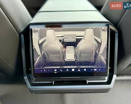 Сірий Тесла Cybertruck, об'ємом двигуна 0 л та пробігом 3 тис. км за 104800 $, фото 26 на Automoto.ua