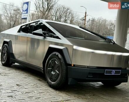 Сірий Тесла Cybertruck, об'ємом двигуна 0 л та пробігом 3 тис. км за 104800 $, фото 10 на Automoto.ua